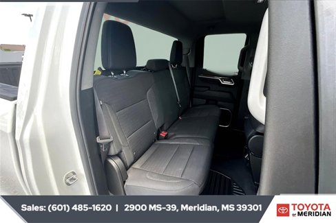 Used 2024 GMC Sierra 1500 SLE image 20