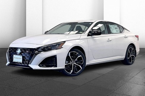 Certified 2024 Nissan Altima 2.5 SR w/ SR Premium Package image 2