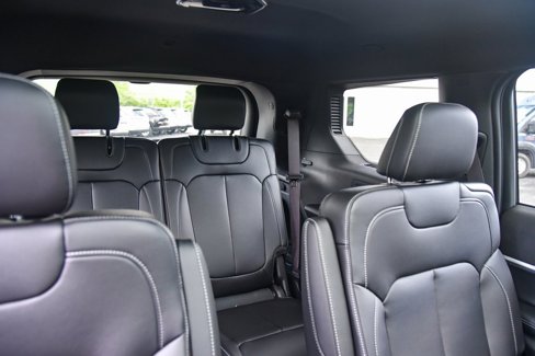 New 2025 Jeep Grand Cherokee L Limited image 12