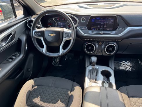 Used 2020 Chevrolet Blazer LT image 15