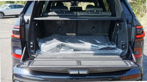New 2026 BMW X7 M60i w/ Executive Package image 7