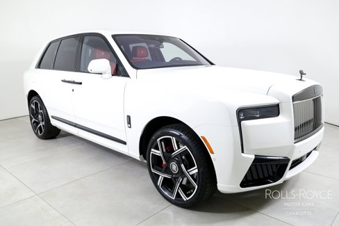 New 2025 Rolls-Royce Cullinan Black Badge image 5