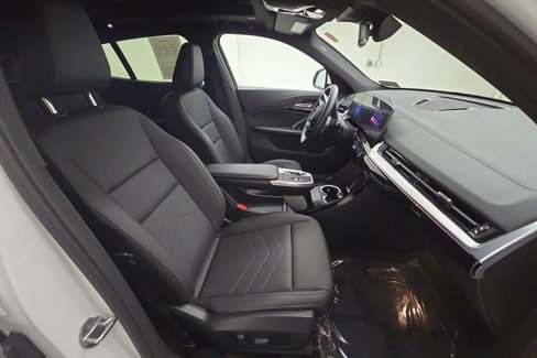 Used 2024 BMW X2 xDrive28i w/ Convenience Package image 27