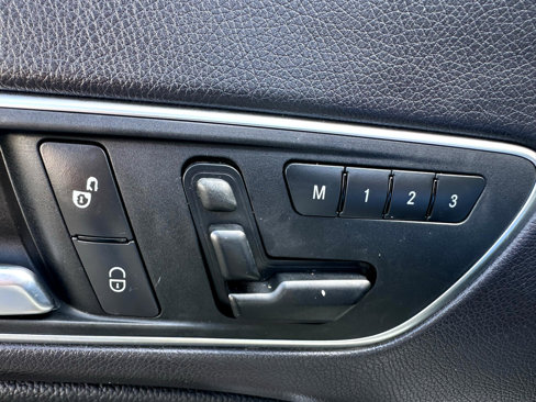 Used 2014 Mercedes-Benz CLA 250 image 19
