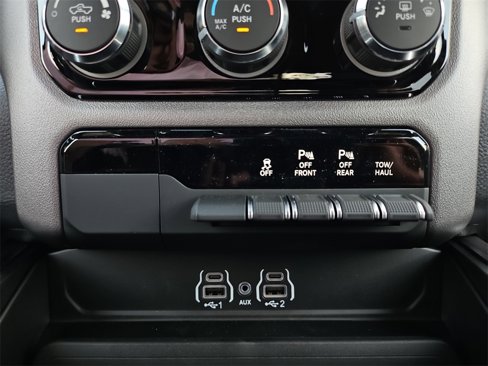 New 2026 RAM 1500 2WD Crew Cab image 22