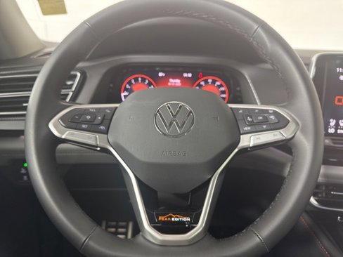 New 2025 Volkswagen Atlas Peak Edition SE image 20