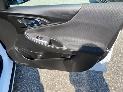 Used 2019 Chevrolet Malibu LS image 29