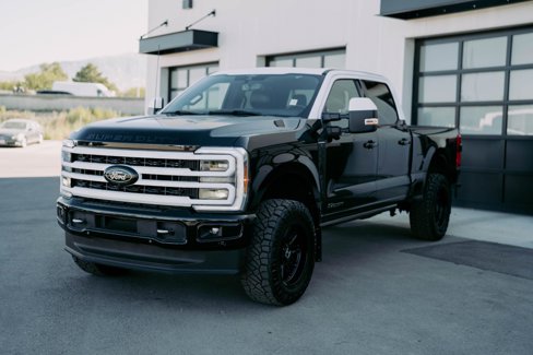 Used 2024 Ford F350 Platinum image 3