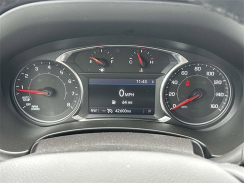 Used 2024 GMC Terrain SLT image 15