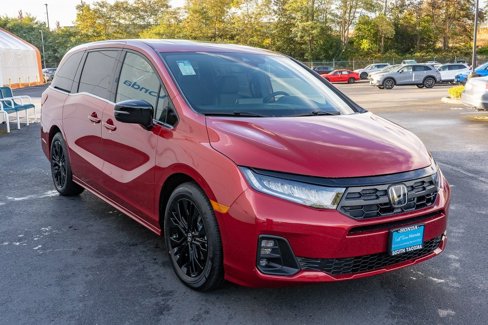 New 2026 Honda Odyssey Sport-L image 4