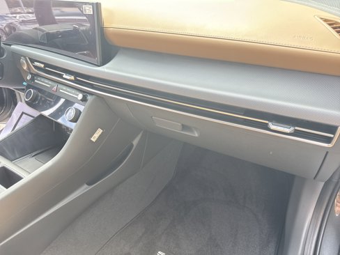 New 2025 Hyundai Sonata Limited image 17