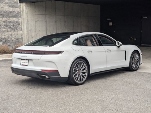 New 2025 Porsche Panamera 4 image 8