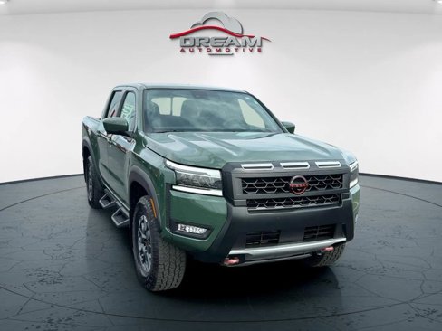 New 2025 Nissan Frontier PRO-4X w/ Pro Convenience Package image 1