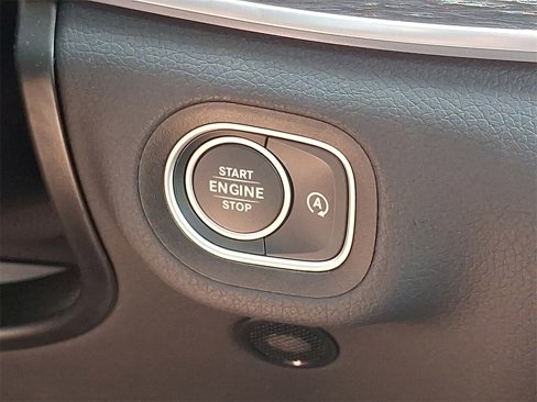 Certified 2025 Mercedes-Benz GLS 580 4MATIC image 24
