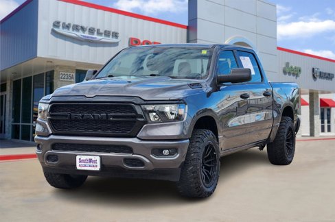 Used 2024 RAM 1500 Tradesman w/ Night Edition image 2