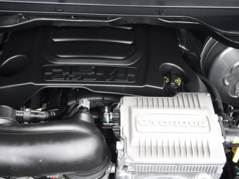 Certified 2024 RAM 1500 Limited image 6