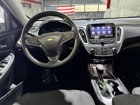 Used 2024 Chevrolet Malibu LT image 16