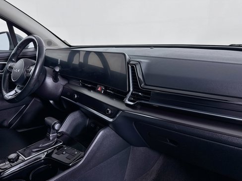 Used 2025 Kia Sportage EX w/ Premium Package image 29