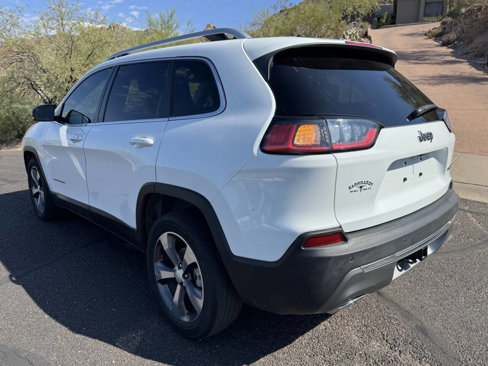 Used 2019 Jeep Cherokee Limited w/ Trailer Tow Group image 7