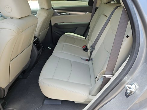 Used 2024 Cadillac XT5 Premium Luxury image 10