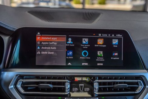 Used 2022 BMW M440i Convertible w/ Premium Package image 29