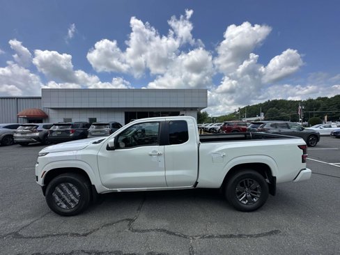 Used 2025 Nissan Frontier SV w/ SV Convenience Package image 6