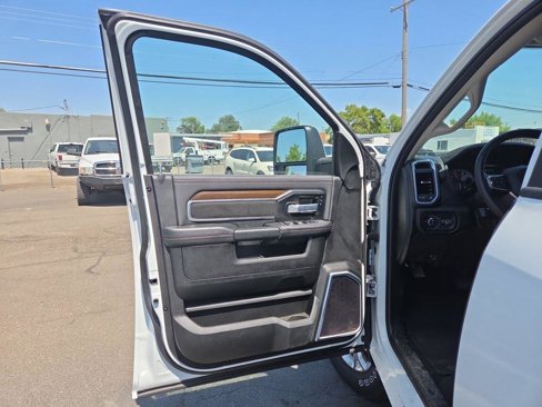 Used 2024 RAM 2500 Laramie image 34