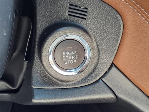 New 2025 Subaru Outback Touring XT image 16
