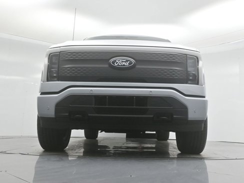 New 2025 Ford F150 Lightning XLT image 45