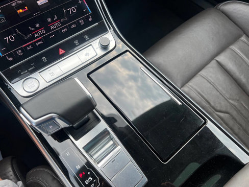 Used 2020 Audi A8 L 3.0T w/ Executive Package image 12