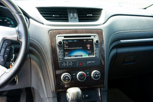 Used 2017 Chevrolet Traverse LT image 7