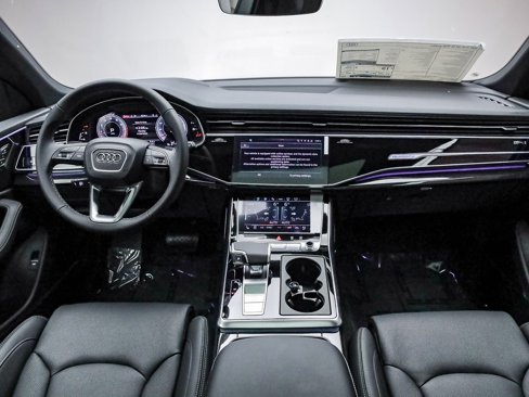 New 2025 Audi Q8 Prestige image 14