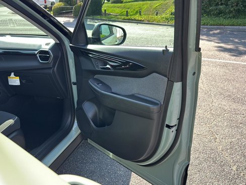 New 2026 Chevrolet TrailBlazer LS image 12
