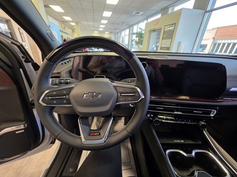 New 2026 Chevrolet Traverse Z71 w/ Enhanced Driving Package image 14