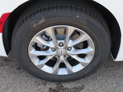 New 2026 Chrysler Pacifica Select image 13
