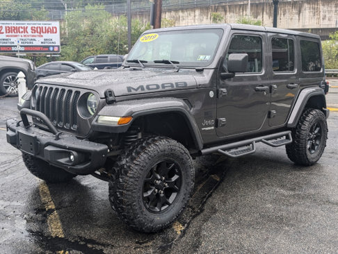 Used 2019 Jeep Wrangler Unlimited Sahara w/ Quick Order Package 24M Moab image 3