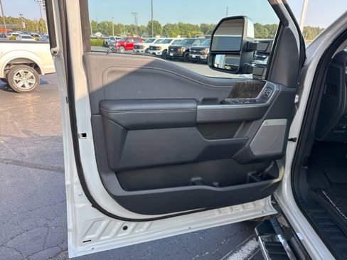 New 2026 Ford F250 Lariat image 27