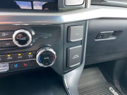 New 2025 Ford F150 Lariat image 36
