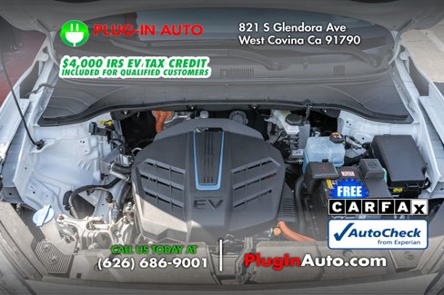 Used 2023 Hyundai Kona Limited w/ Cargo Package image 12