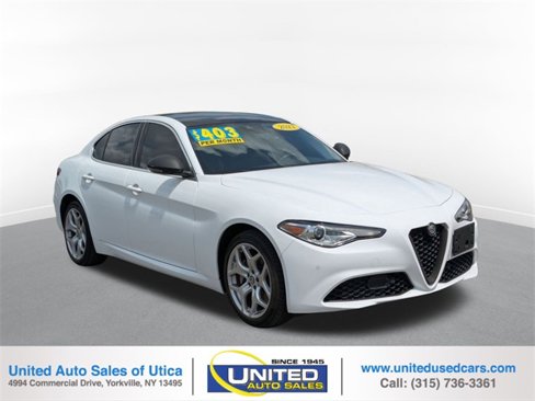 Used 2021 Alfa Romeo Giulia Ti image 1