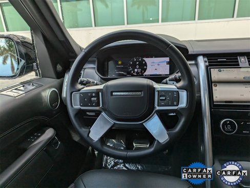 Certified 2024 Land Rover Discovery Metropolitan Edition image 16