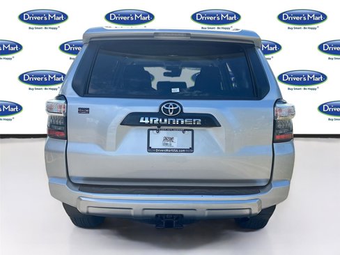 Used 2024 Toyota 4Runner TRD Off-Road image 7