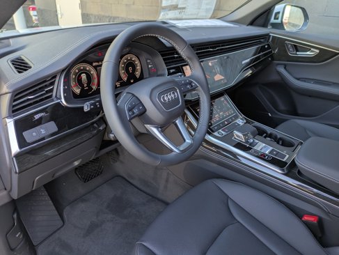 New 2025 Audi Q8 Premium Plus image 9