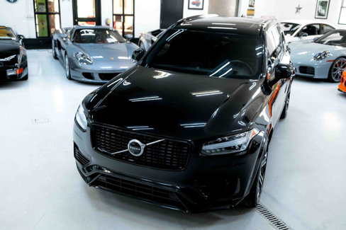 Used 2021 Volvo XC90 T8 R-Design w/ Advanced Package image 19