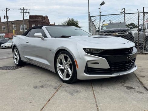 Used 2019 Chevrolet Camaro SS image 4