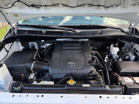 Used 2012 Toyota Tundra 4x4 Double Cab image 19