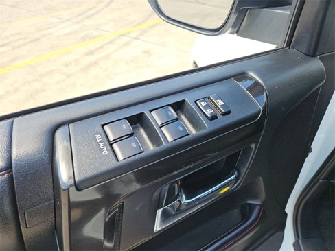 Used 2024 Toyota 4Runner TRD Off-Road image 13