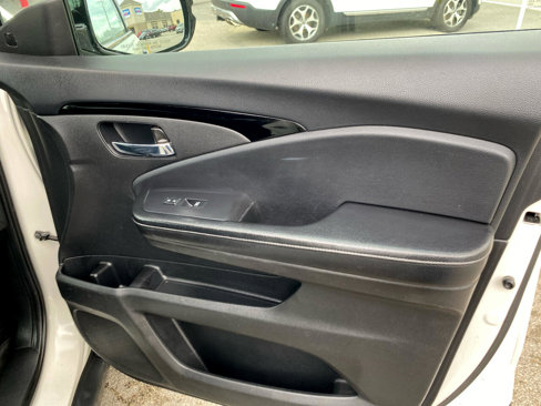 Used 2019 Honda Ridgeline RTL-E image 19