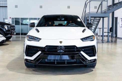 Used 2024 Lamborghini Urus Performante image 2