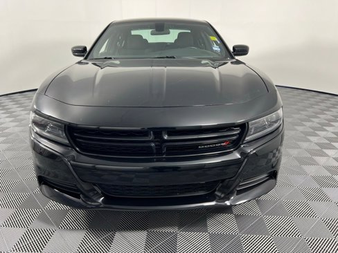 Used 2023 Dodge Charger SXT image 3